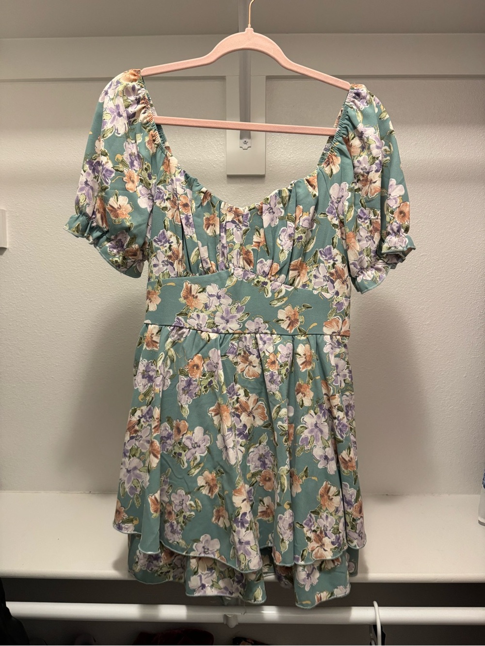 Floral Puff-Sleeve Romper in Sage Green